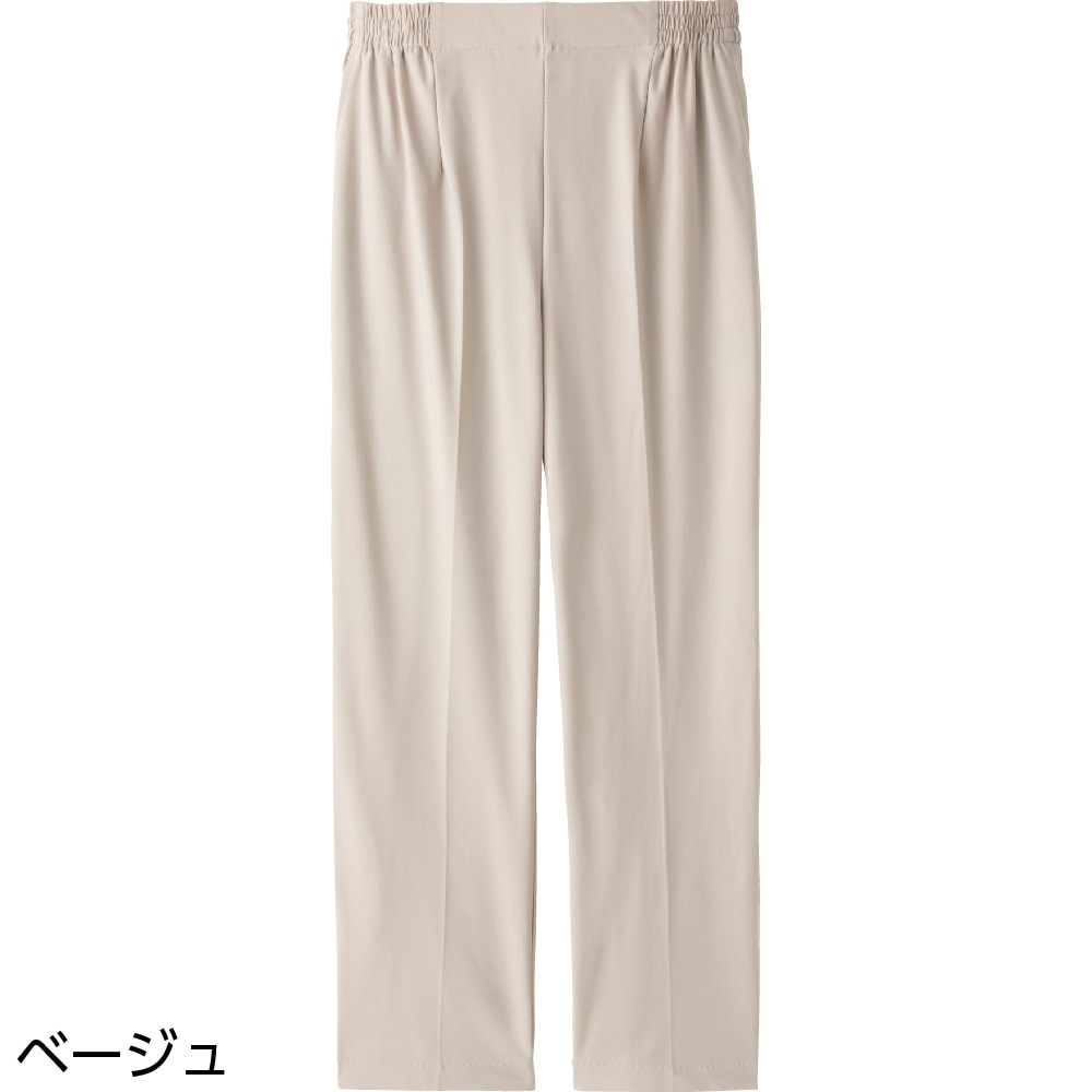 ベージュ