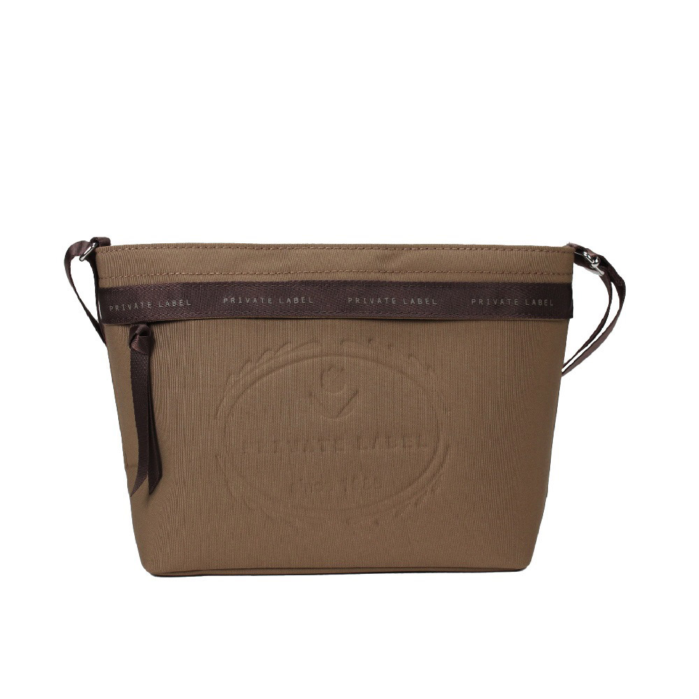 【セール対象商品】エース PRIVATE LABEL カジュアルショルダー横型 コヨーテ