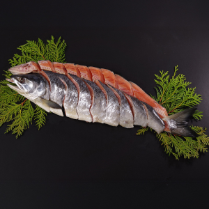 北海道産 新巻鮭 計1.4kg (6分割真空)
