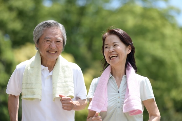 理学療法士が解説！腰痛の原因や改善方法、お薦めグッズをご紹介