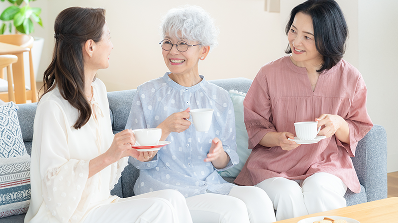 認知症のある方が何度も食べたがるときの対応法